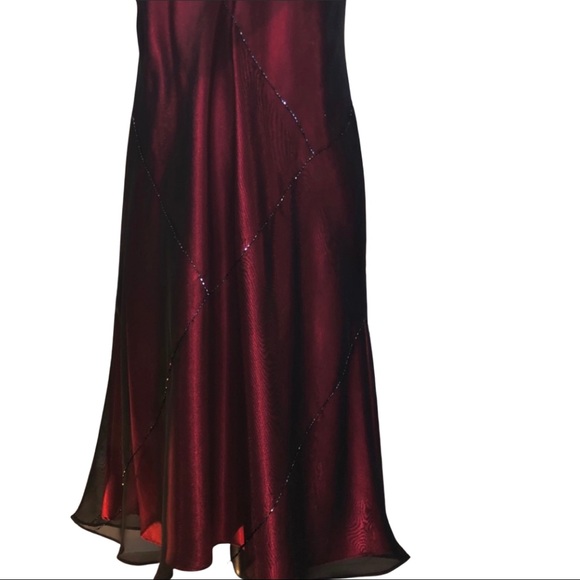 Red Satin Sheen Sequin Semi Formal Layered Petite - Picture 9 of 9